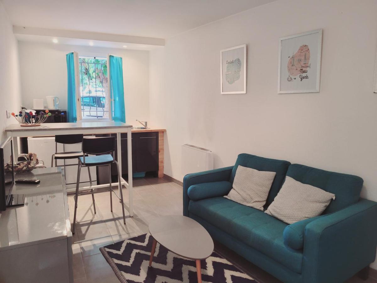 Cosy Corner Apartment L'Isle-sur-la-Sorgue Exterior photo